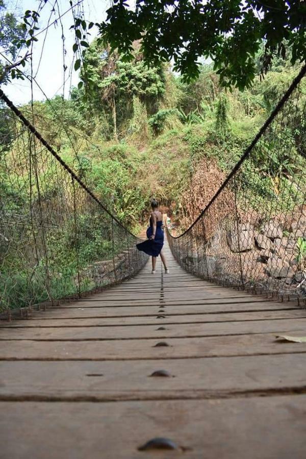 Happy Bungalow & Trekking Banlung Exterior photo
