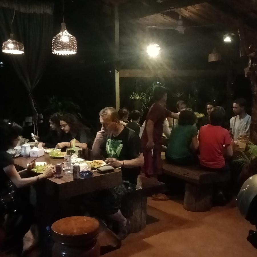 Happy Bungalow & Trekking Banlung Exterior photo