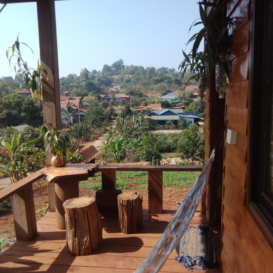 Happy Bungalow & Trekking Banlung Exterior photo