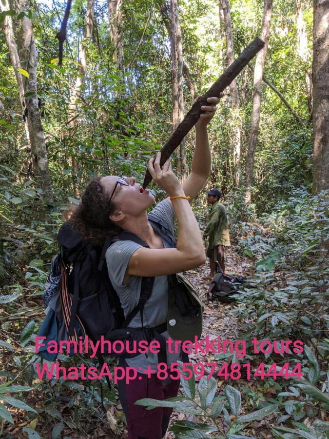 Happy Bungalow & Trekking Banlung Exterior photo